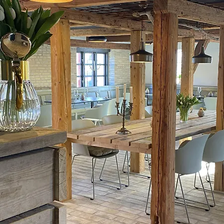 Als Kloster - Det Hyggelige Gardhotel 酒店 3*